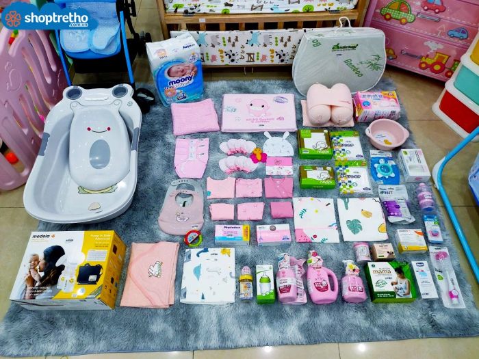 Không gian mua sắm đầy màu sắc tại Shop Trẻ Thơ