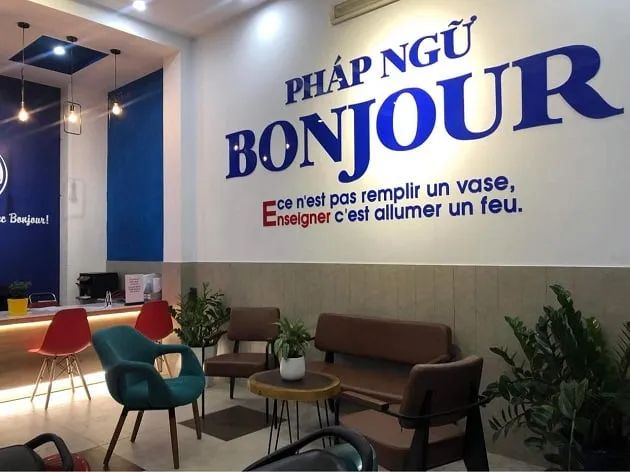 Pháp Ngữ Bonjour - Nơi ươm mầm tình yêu tiếng Pháp