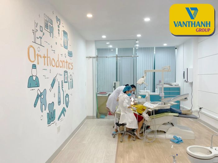 Hình ảnh cơ sở vật chất hiện đại tại Nha Khoa Vạn Thành