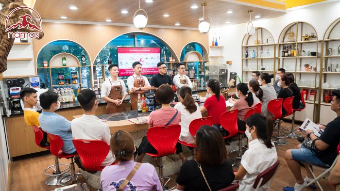 Học viên thực hành tại NAMAS
