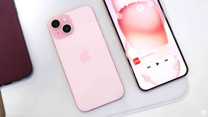 Không gian trưng bày hiện đại tại Hoàng Hà Mobile