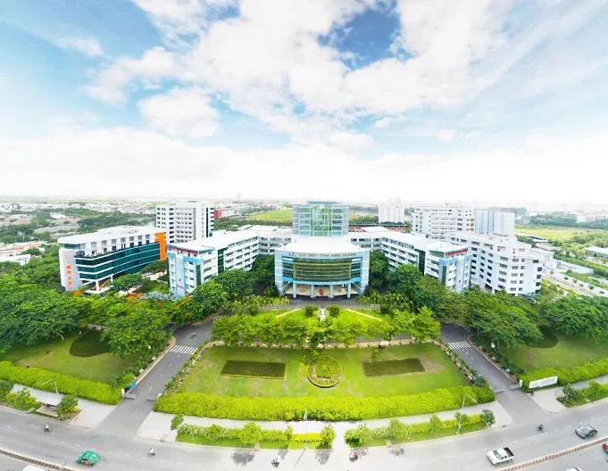 Toàn cảnh khuôn viên Đại học Tôn Đức Thắng - biểu tượng giáo dục hiện đại