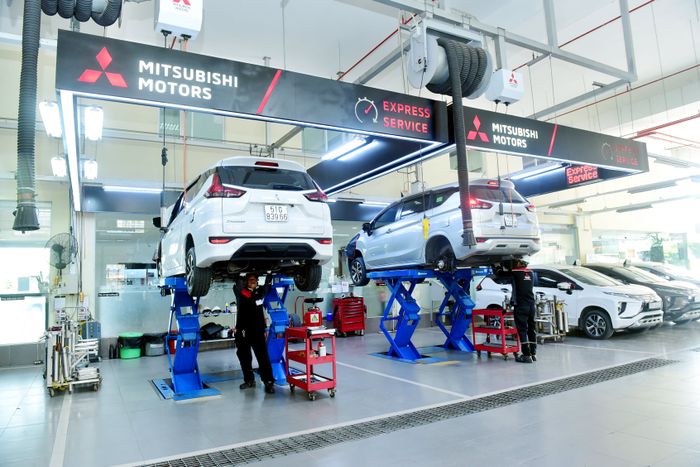 Khu vực dịch vụ Mitsubishi Phương Nguyên - Trang thiết bị hiện đại bậc nhất