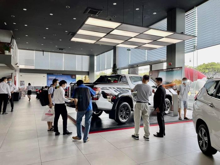Showroom Mitsubishi Phương Nguyên - Không gian trưng bày sang trọng đạt chuẩn Nhật Bản