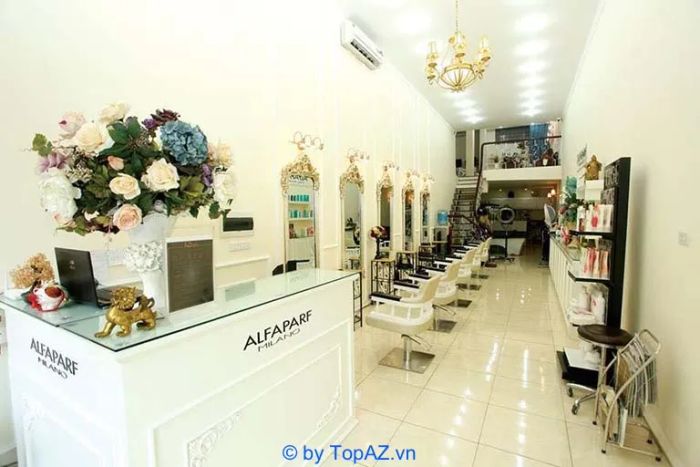 Tổng hợp địa chỉ cắt tóc nữ đẹp và chất lượng nhất Hà Nội
