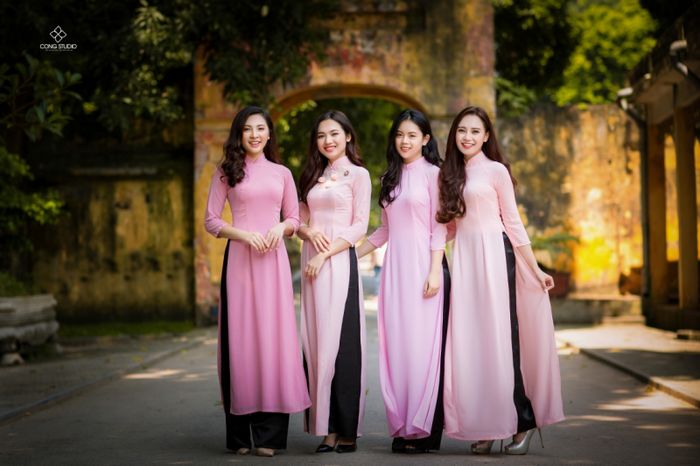 Hình ảnh áo dài Việt Nam qua các thế hệ
