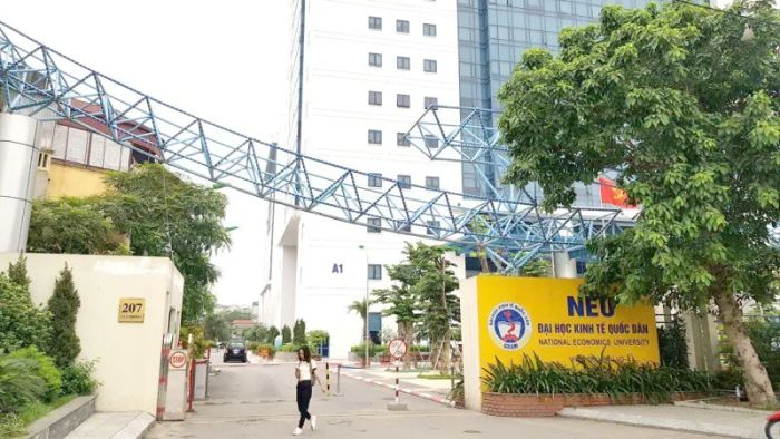 Trường Đại học Kinh tế Quốc dân - Ảnh 1