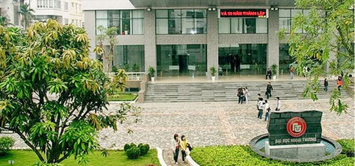 Đại học Ngoại thương - Ảnh 1