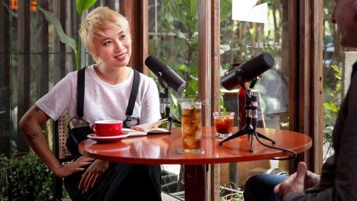 Khám phá nghề VJ: Thách thức và hành trang cần có để thành công