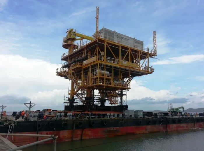 Hình ảnh giàn khoan Mỏ Sư Tử Vàng - Biểu tượng tốc độ