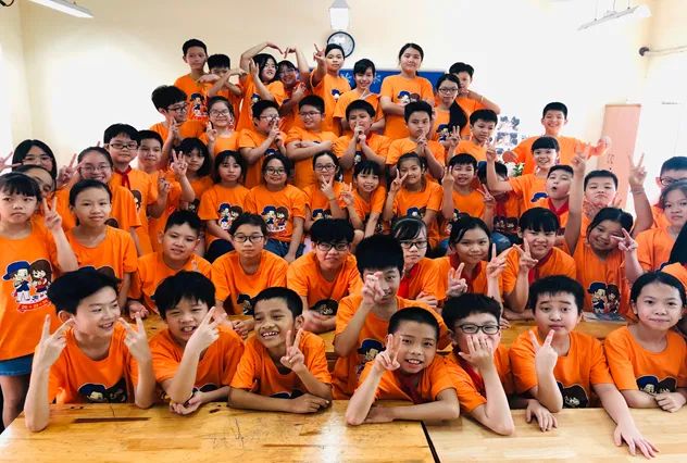 Góc nhìn toàn cảnh qua ảnh thứ 2 về Trường Tiểu học Thanh Xuân Trung - kiến trúc hiện đại hài hòa giữa không gian xanh và khu học tập khang trang.