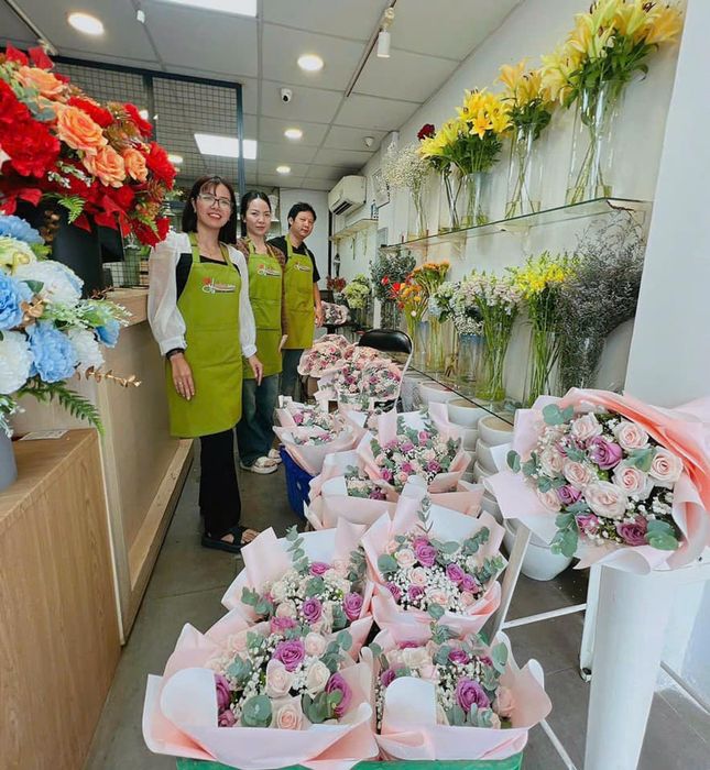 Không gian trưng bày ấn tượng tại Hoa Tươi 360