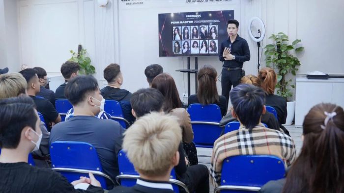 Không gian đào tạo tại Cao Gia Lộc Hair Academy