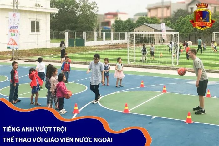 Hình ảnh đầu tiên về ngôi trường Brendon - Nơi ươm mầm tri thức và nhân cách