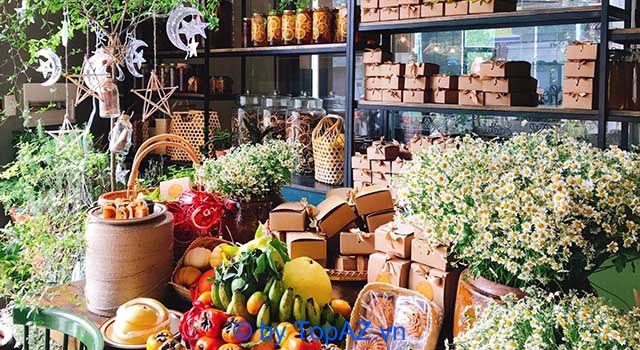 Địa chỉ đặt hoa sinh nhật kết hợp quà tặng sức khỏe tại Bình Thạnh