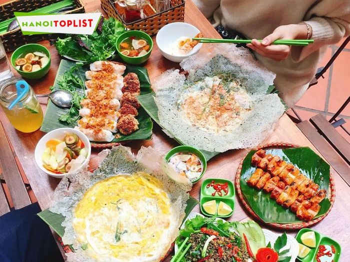 nha-hang-phuong-nam-dac-san-mien-nam-Mytour