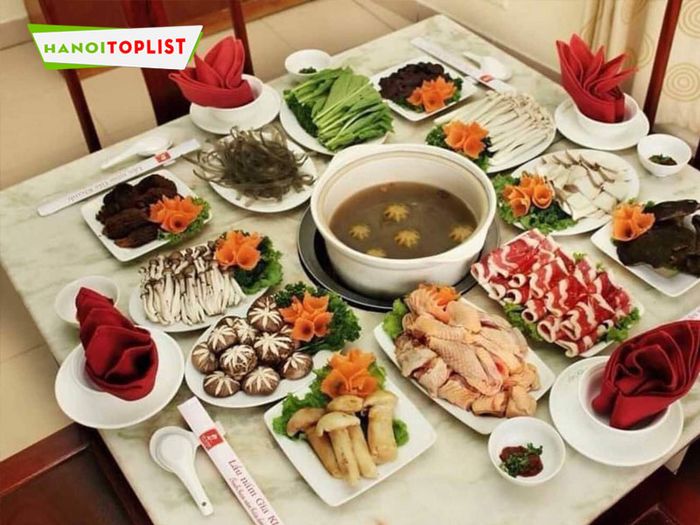 lau-nam-gia-khanh-dia-diem-an-chay-ha-noi-Mytour
