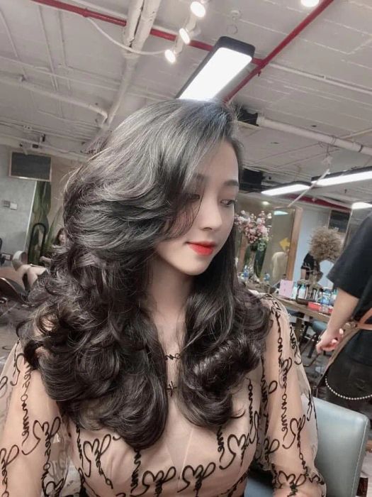 Hình ảnh 1 - Hair Salon Hoàn Yến: Không gian hiện đại và dịch vụ chuyên nghiệp