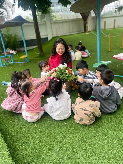 Bộ ảnh thực tế về các hoạt động ngoại khóa và vui chơi tại Trường Mầm non Đoàn Thị Điểm