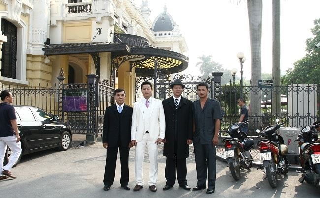 Văn Vũ Sài Gòn - Tinh hoa vest cưới đất phương Nam