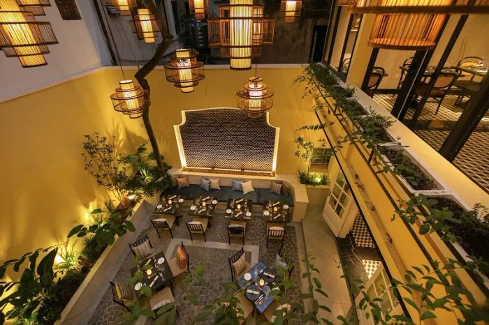 Spices Villa mang đến một không gian ấm cúng cùng phong cách phục vụ đẳng cấp