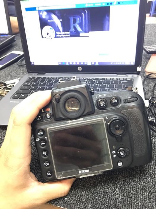 Không gian làm việc chuyên nghiệp tại Hoàng Trọng Camera