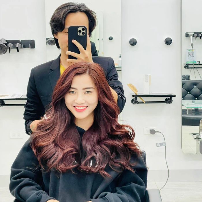 Không gian chuyên nghiệp tại 5T.Hair Pleiku
