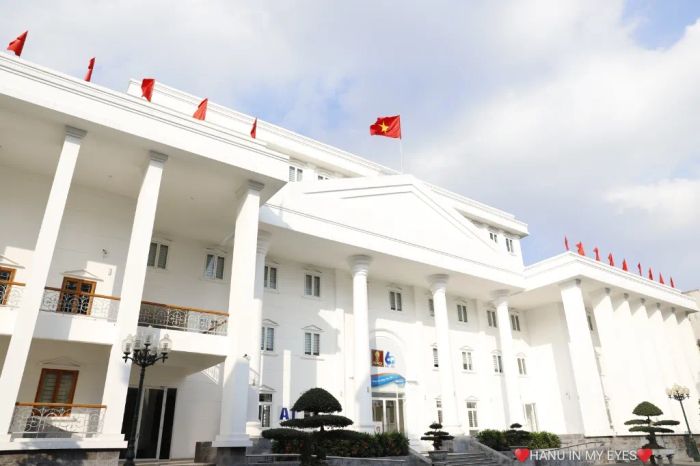 Hình ảnh ấn tượng về Trường Đại học Hà Nội (HANU)