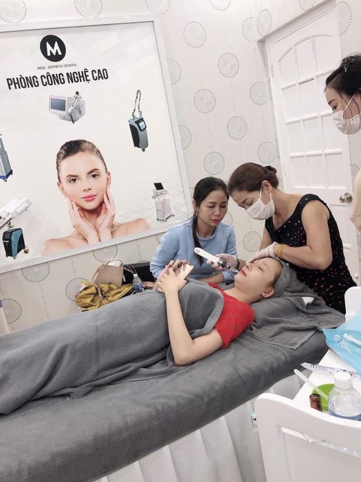 Quy trình điều trị da chuyên nghiệp tại HANA Beauty Spa & Cosmetic - Ảnh 2