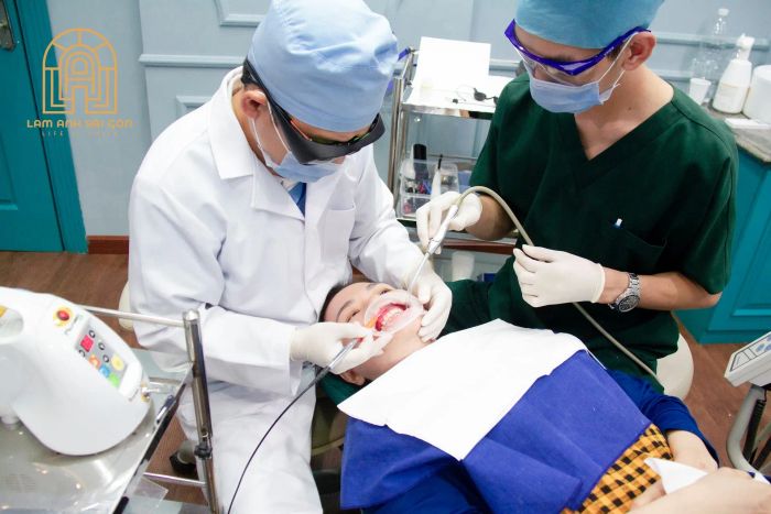 Nha Khoa Lam Anh TP Tây Ninh ảnh 1 - Không gian phòng khám sang trọng với đầy đủ trang thiết bị tân tiến
