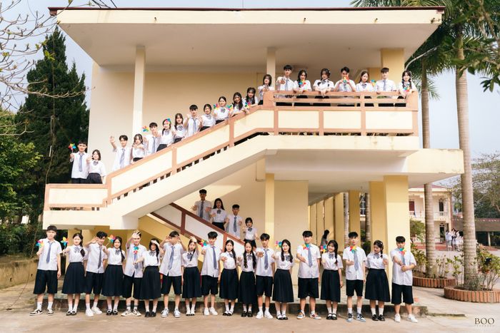 Studio Chụp Ảnh Kỷ Yếu Hàng Đầu Việt Nam - BOO MEDIA: Khoảnh Khắc Tuyệt Vời