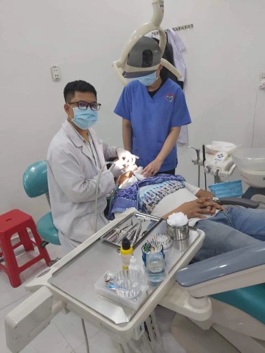 Nha Khoa Sài Gòn - Chăm sóc răng miệng toàn diện (Ảnh 2)