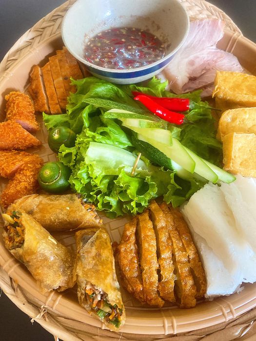 Bún đậu mắm tôm hấp dẫn tại Gánh - Ảnh 1