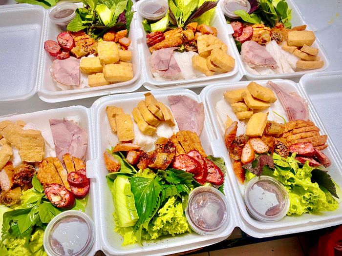 Bún đậu mắm tôm tại Gánh - Ảnh 2