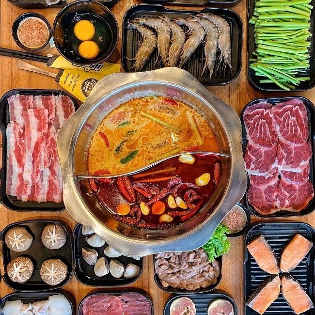 Lil' Sago Cơm & Lẩu - Tinh hoa ẩm thực đường phố Sài Gòn