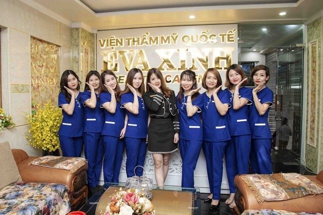 Eva Xinh Beauty Academy tự hào thuộc top 10 học viện đào tạo trang điểm chuyên nghiệp và uy tín nhất hiện nay