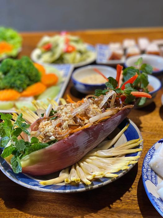 Bếp Làng Đường Lâm - Ảnh không gian ấm cúng 1