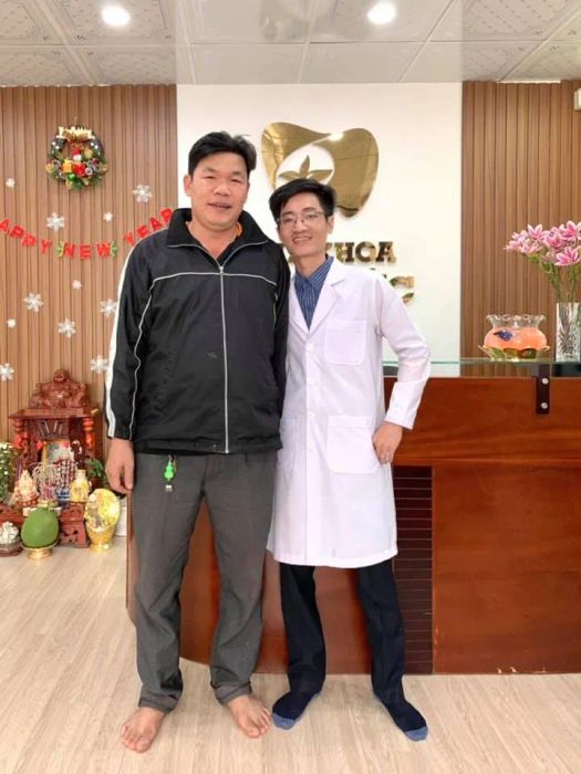 Nha Khoa Quỳnh Anh - Bác sĩ Toàn (Ảnh 2)