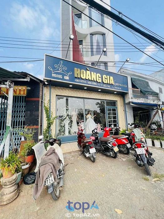 Hoàng Gia Bridal - Đế vương áo dài cưới Bến Tre