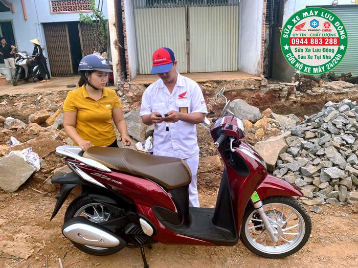 Hình ảnh minh họa dịch vụ cứu hộ xe máy 24/7 chuyên nghiệp