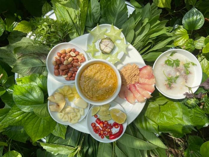 Không gian ấm cúng và món ngon đậm đà tại Gỏi Cá Bà Mây