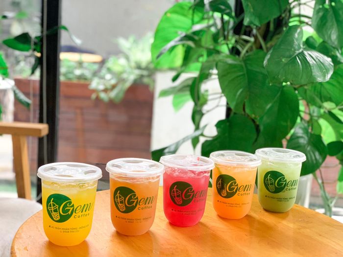 Những thức uống nghệ thuật tại Gem Garden Coffee