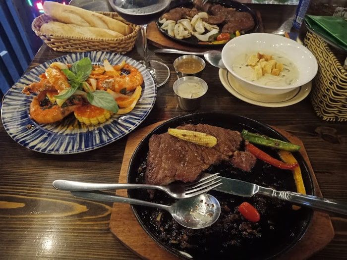điểm đến beefsteak hảo hạng không thể bỏ qua tại quận 1 Sài Gòn