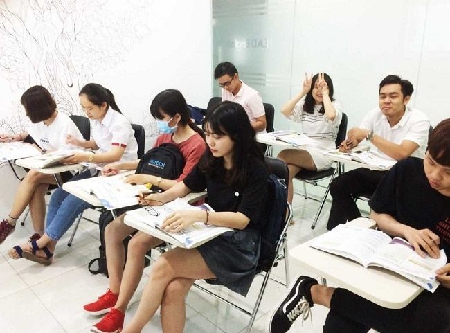 trung tâm dạy tiếng Nhật tại Quận 2