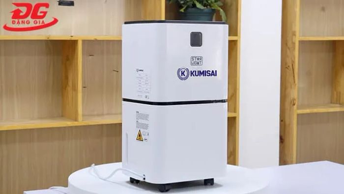 Không gian trưng bày sản phẩm hiện đại tại Điện máy Đặng Gia