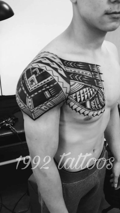 1992 Tattoo ảnh 2