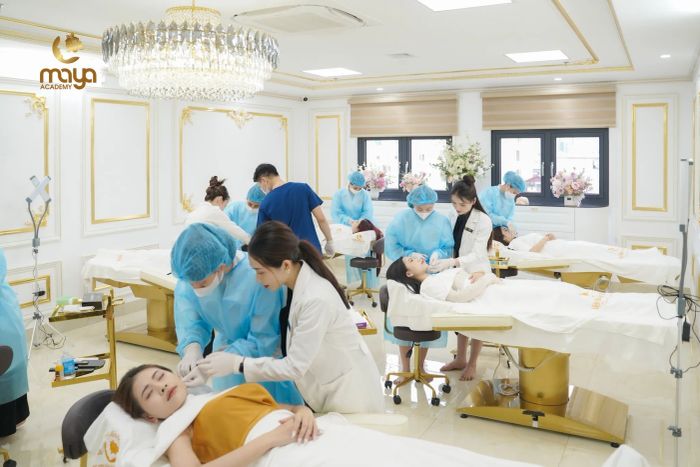 Cơ sở vật chất hiện đại và môi trường học tập tại Học viện MAYA