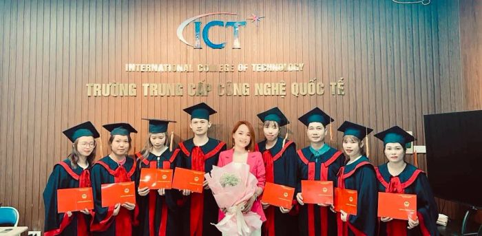 Cơ sở vật chất và môi trường học tập hiện đại tại Hà Vy Beauty Center