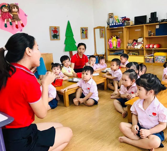 Những khoảnh khắc hạnh phúc của bé tại Happy Smile School
