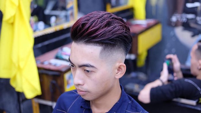 Nghệ thuật cắt tỉa tóc điêu luyện của các barber tại Phong BvB